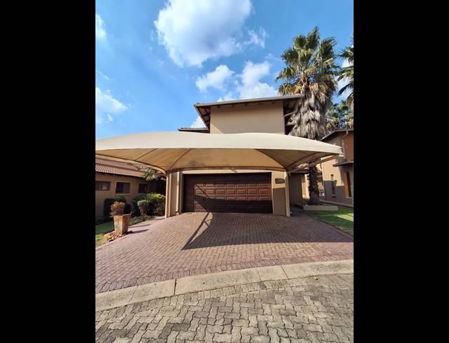 3 BEDROOM TOWNHOUSE FOR SALE IN RISIVILLE